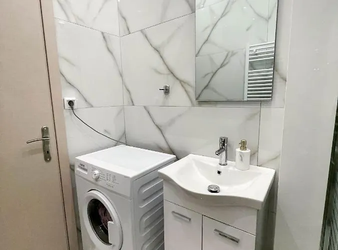 C.3 Anemone Lux_apartment Salonic